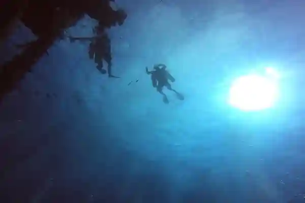 Technical diving equipment setup for advanced wreck penetration training